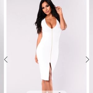 Fashion Nova front gold zip fitted dress